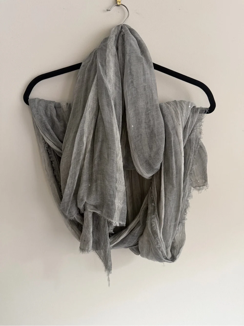 Decorative Scarf in Light Gray with Soft Sparkles